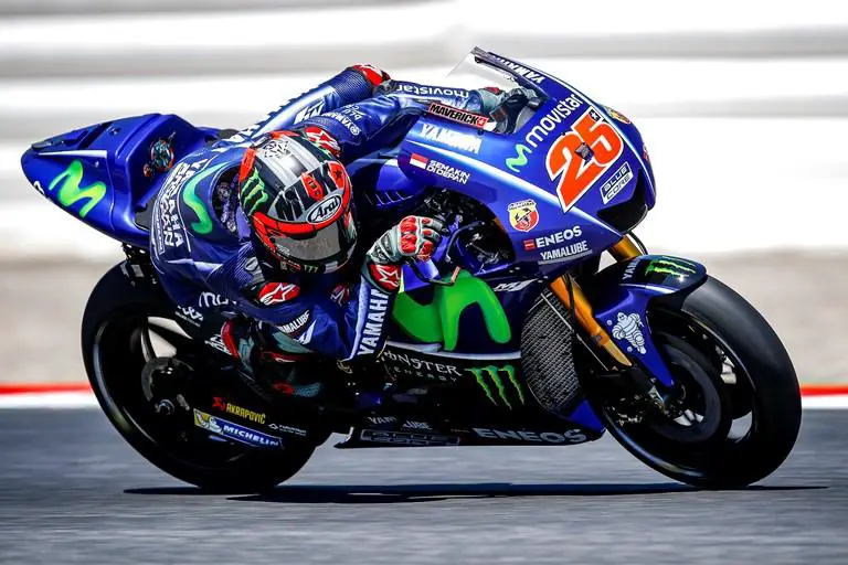 More information about "Movistar Yamaha Test New Chassis in Catalunya"
