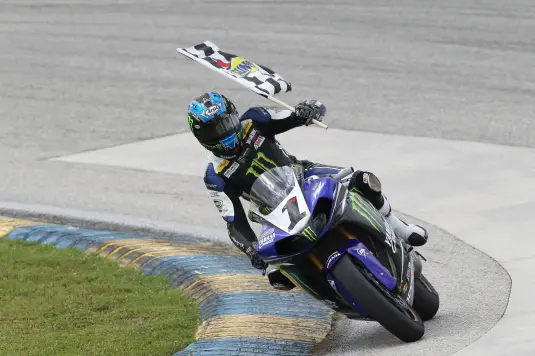 More information about "Yamaha R1 Dominates with Josh Hayes to Clinch 2012 AMA Superbike Title"